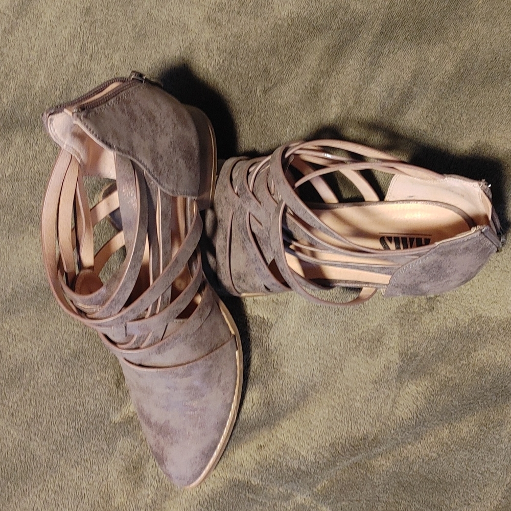 Womens dress shoes